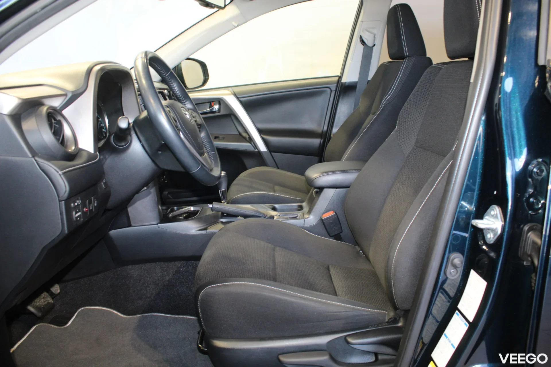 Toyota RAV4 Luxury Plus AWD 2.5 114kW