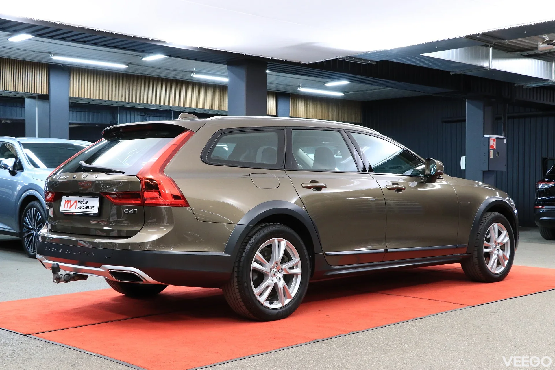 Volvo V90 Cross Country 2.0 140kW