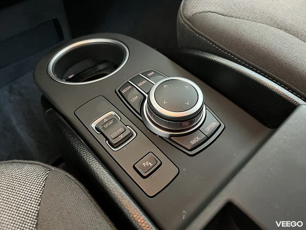 BMW i3s Charged Plus Nav Backkamera PDC DriveAssistPlus