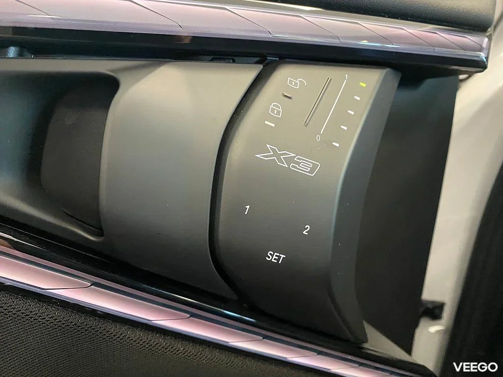 BMW X3 30e xDrive Adaptiv Farthållare HUD Drag H/K Rattvärme