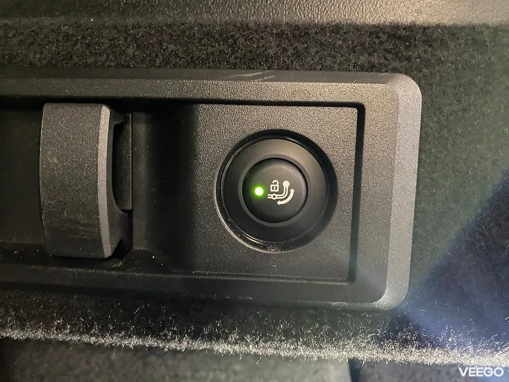 BMW X3 30e xDrive Adaptiv Farthållare HUD Drag H/K Rattvärme