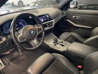BMW 330 M-Sport Adaptiv Farthållare Rattvärme Drag thumbnail