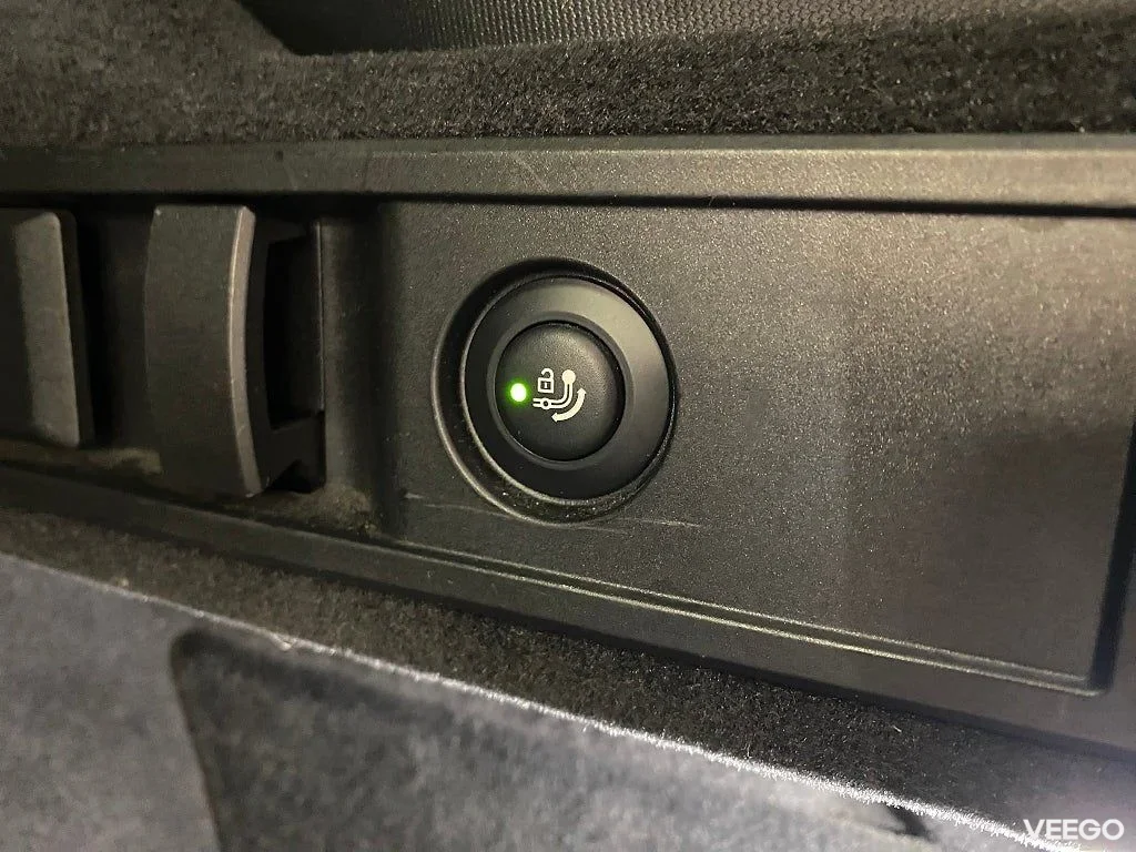 BMW 330 M-Sport Adaptiv Farthållare Rattvärme Drag