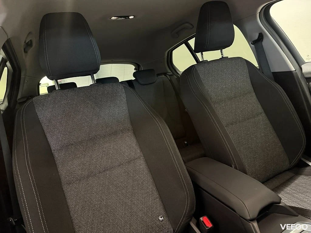 BMW 120 M Sport Design Tonade Rutor Rattvärme 18" Park Assist