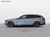 BMW 530 xDrive Touring M Sport Drag H/K Rattvärme Adpt Farth thumbnail