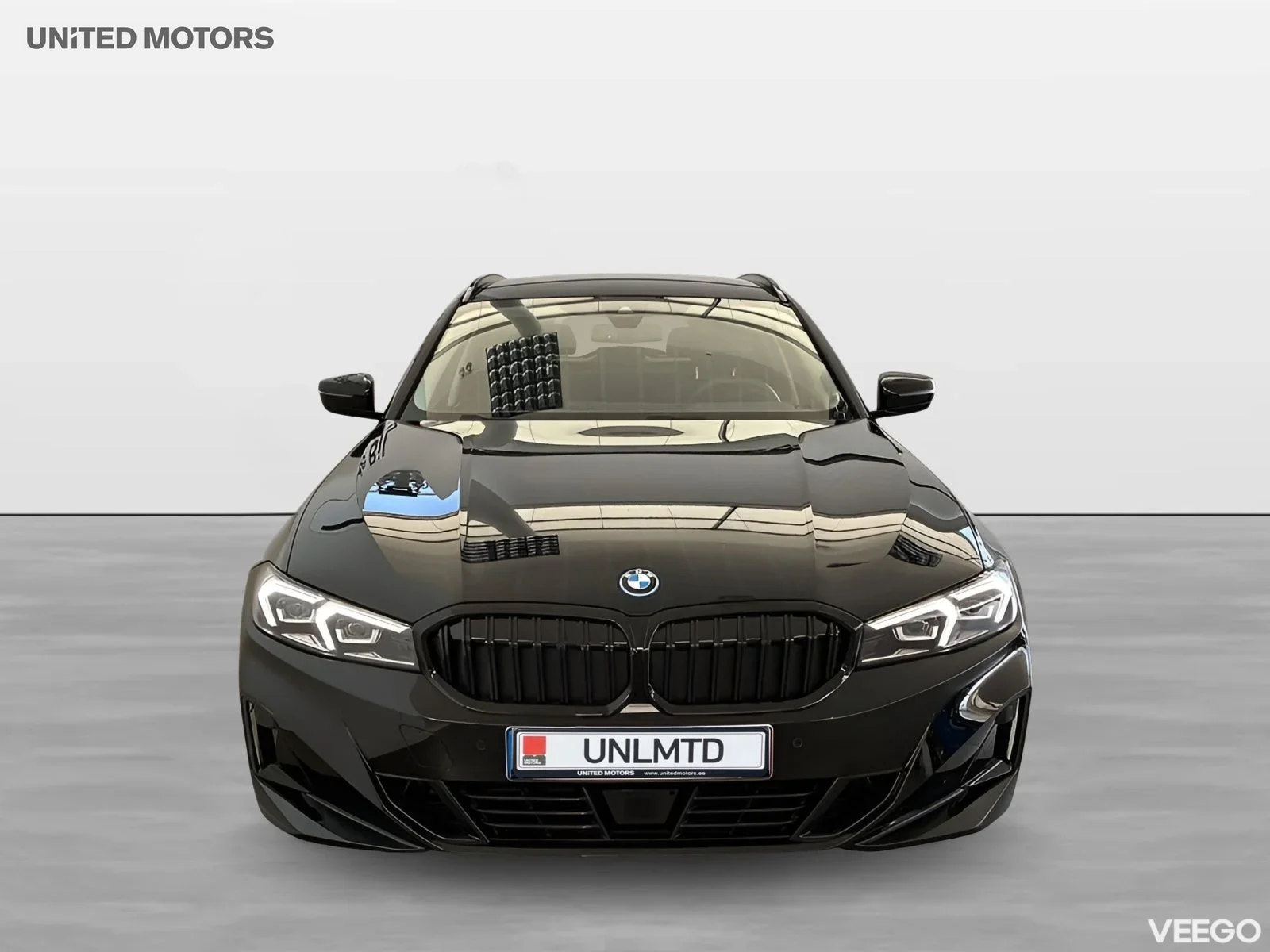 BMW 330 xDrive Touring Drag Rattvärme Adptfarth Park Assist