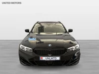 BMW 330 xDrive Touring Drag Rattvärme Adptfarth Park Assist