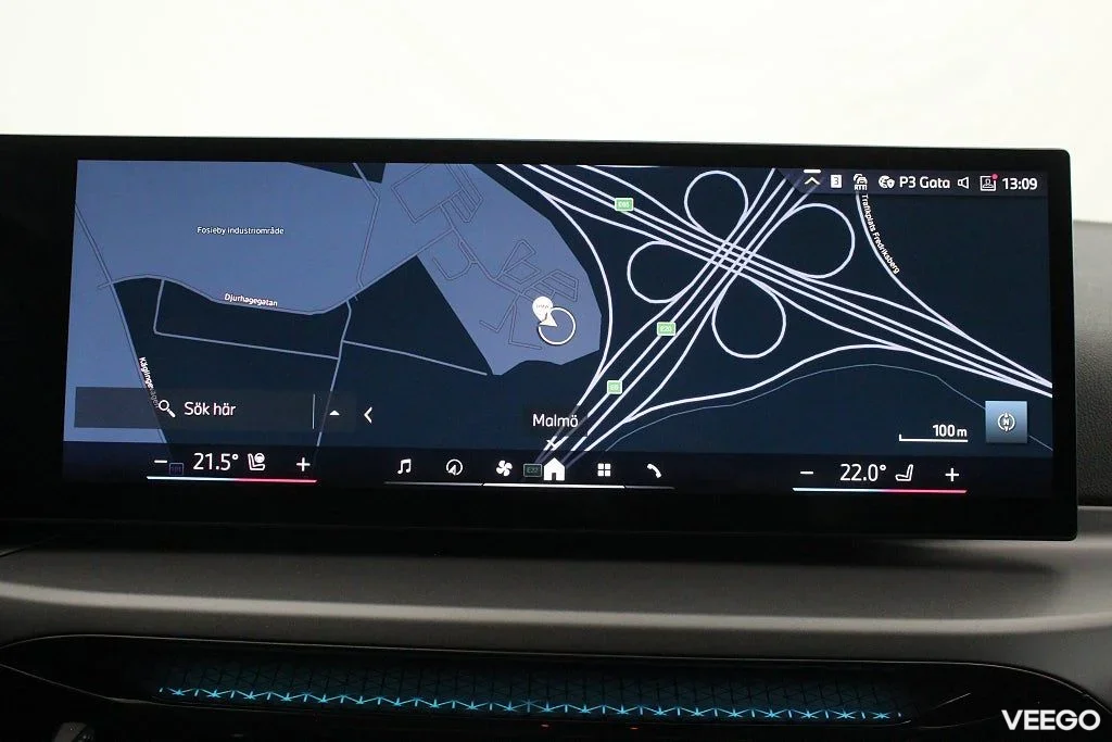 BMW 330 xDrive Touring Drag Rattvärme Adptfarth Park Assist