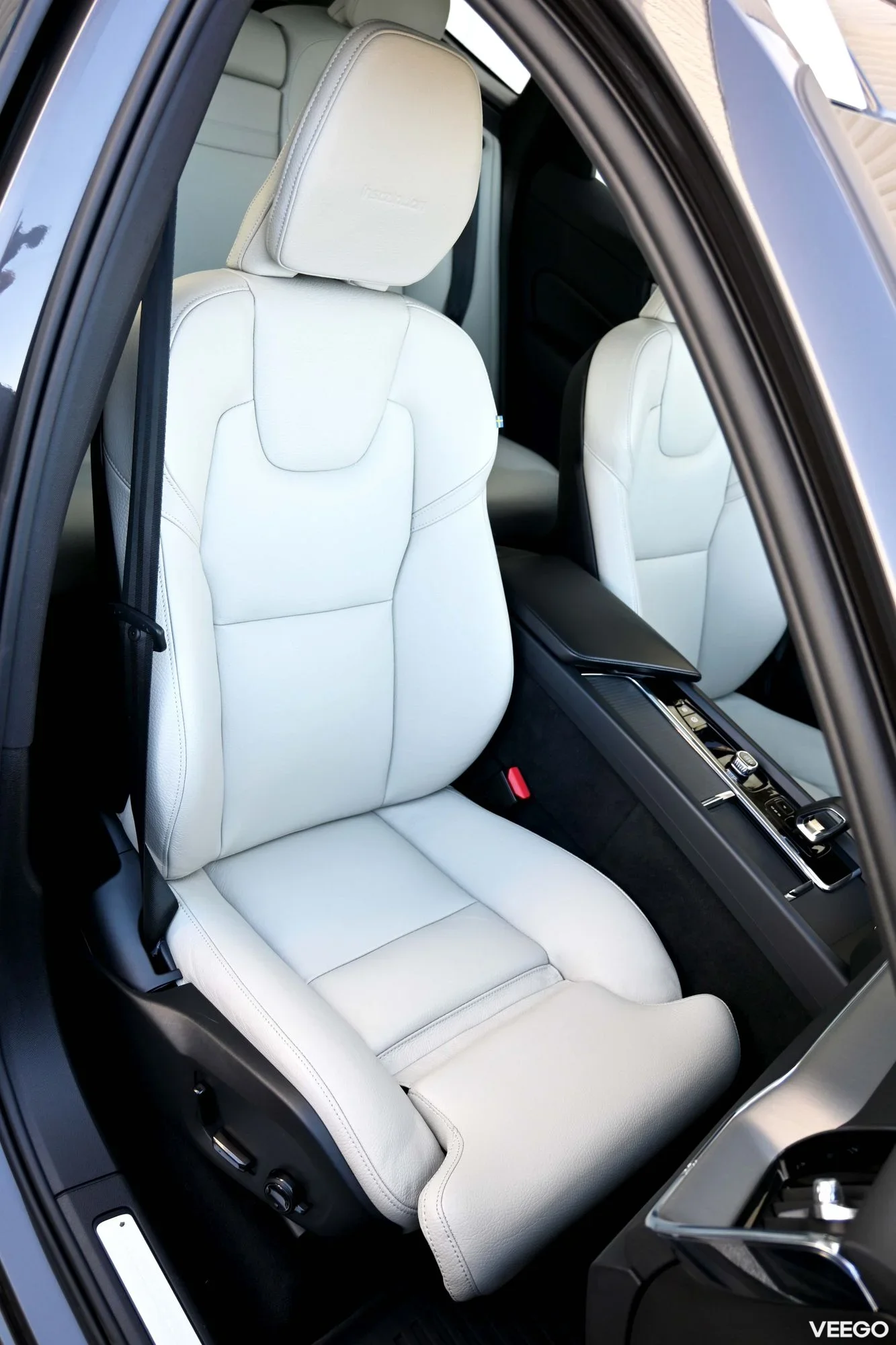 Volvo XC60 AWD INTELLI SAFE 2 293kW