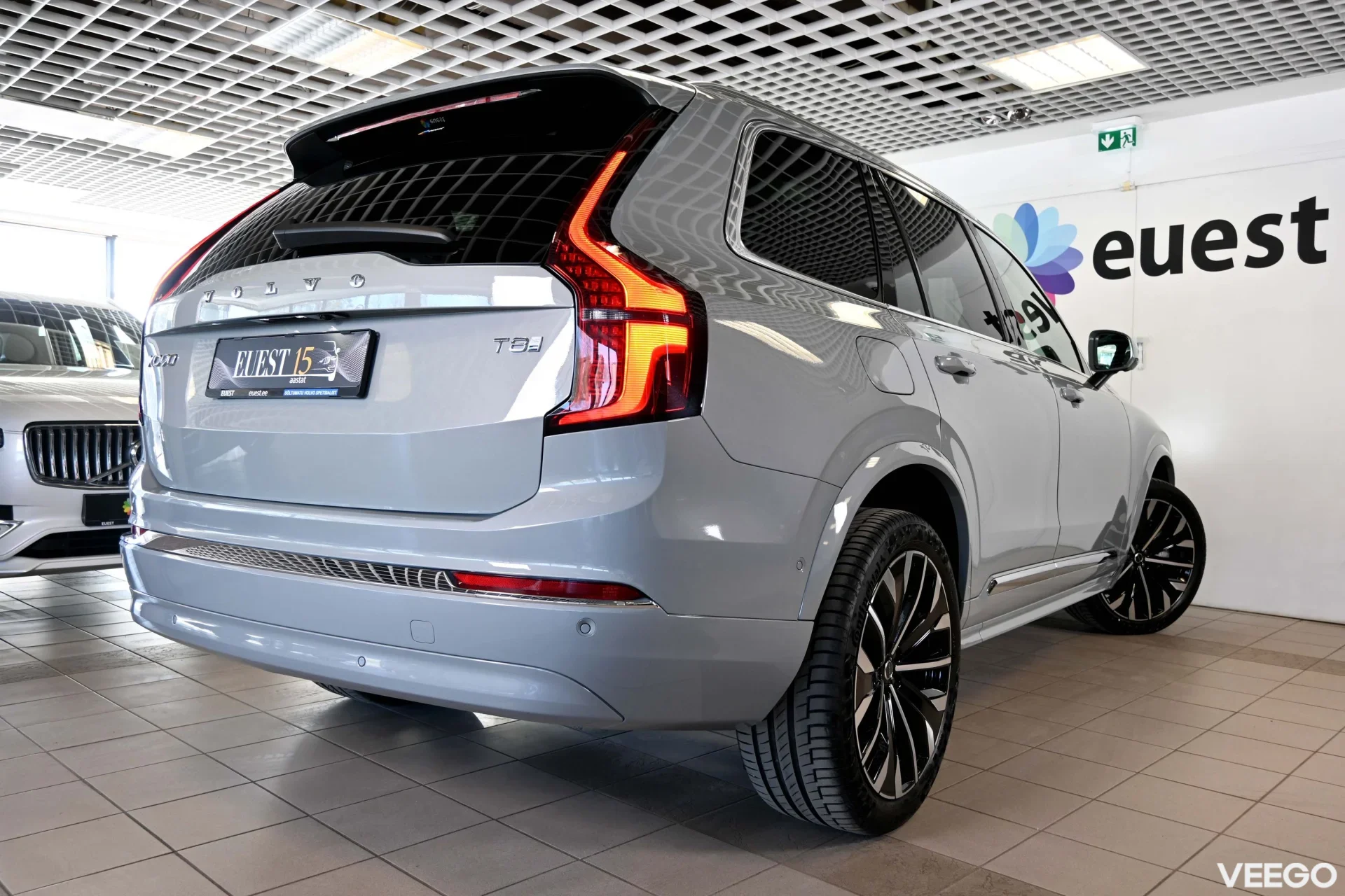 Volvo XC90 AWD H&K BRIGHT XENIUM INTELLI MY26 2 335kW