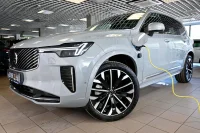 Volvo XC90 AWD H&K BRIGHT XENIUM INTELLI MY26 2 335kW thumbnail