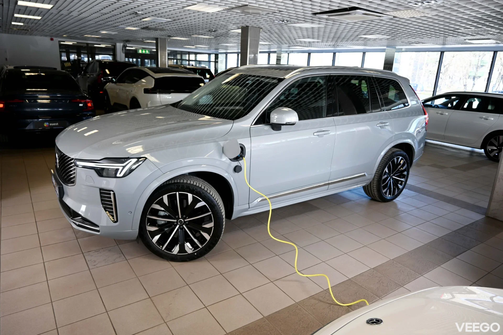 Volvo XC90 AWD H&K BRIGHT XENIUM INTELLI MY26 2 335kW