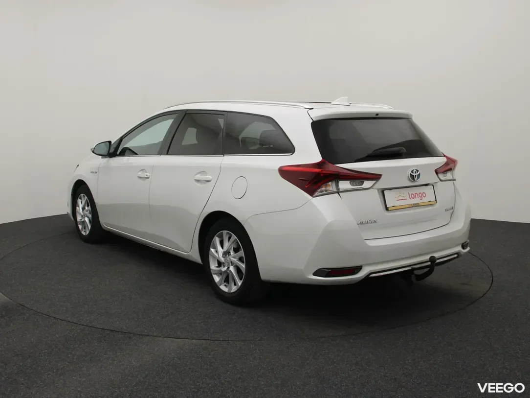 Toyota Auris 1.8 100kW