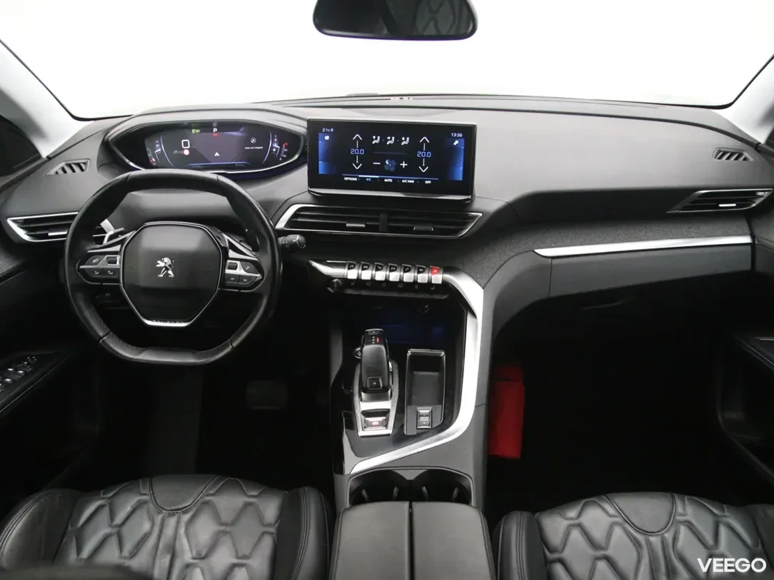 Peugeot 5008 1.5 96kW