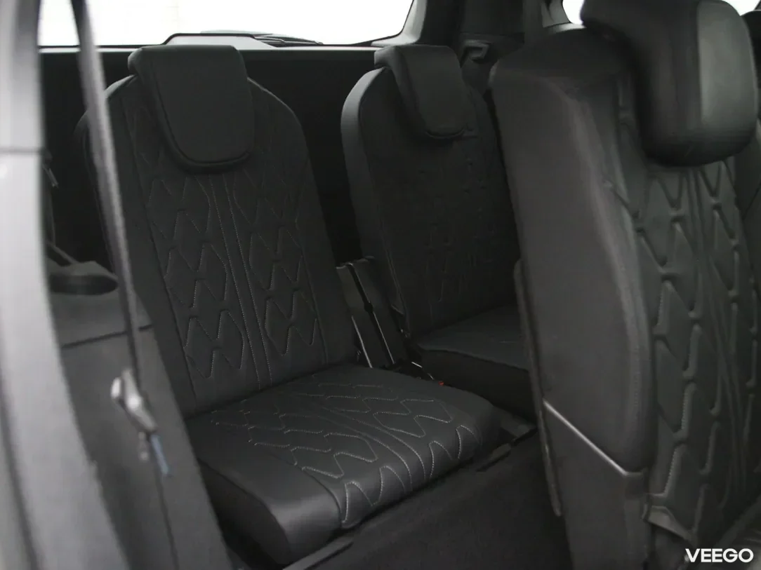 Peugeot 5008 1.5 96kW