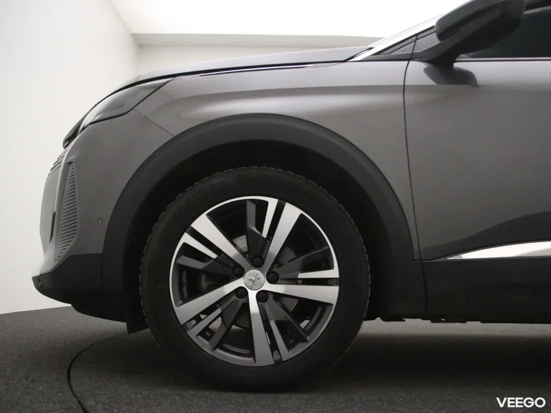 Peugeot 5008 1.5 96kW