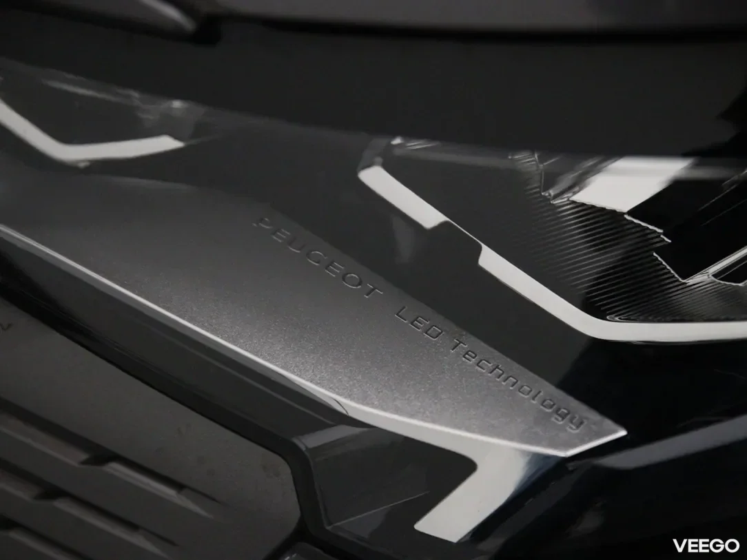 Peugeot 5008 1.5 96kW