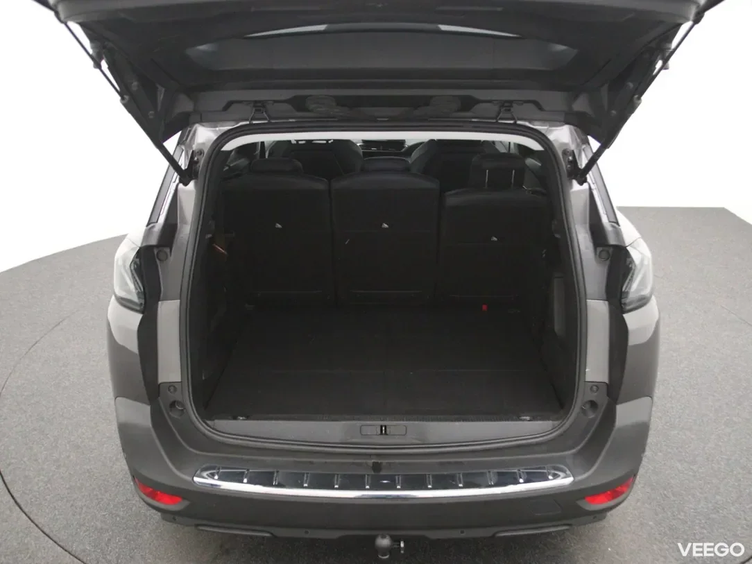 Peugeot 5008 1.5 96kW