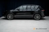 Porsche Cayenne E-Hybrid Platinum Edition Pano BOSE Hud MOMS 340kW