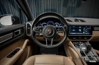 Porsche Cayenne E-Hybrid Platinum Edition Pano BOSE Hud MOMS 340kW