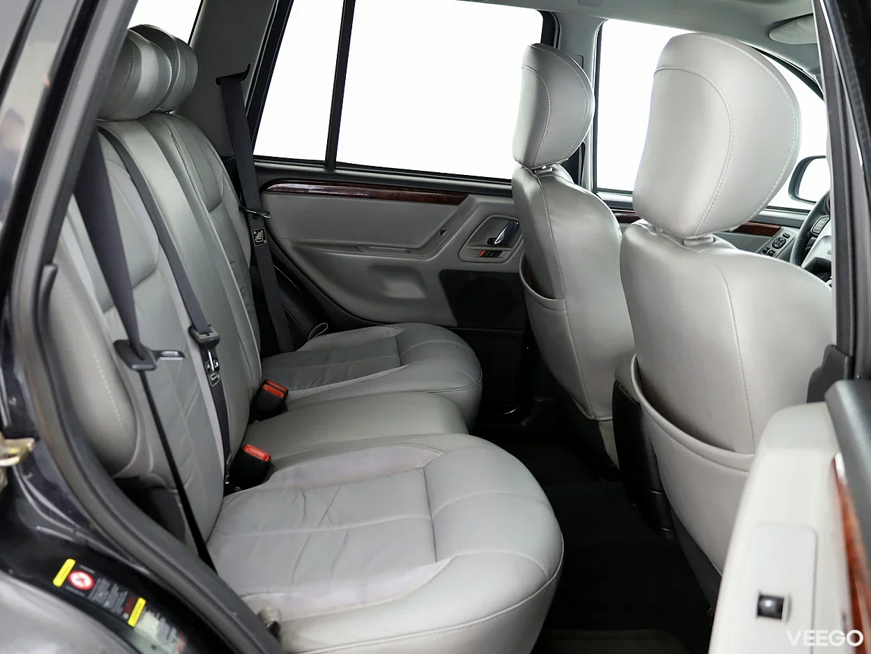 Jeep Grand Cherokee 2.7 121kW