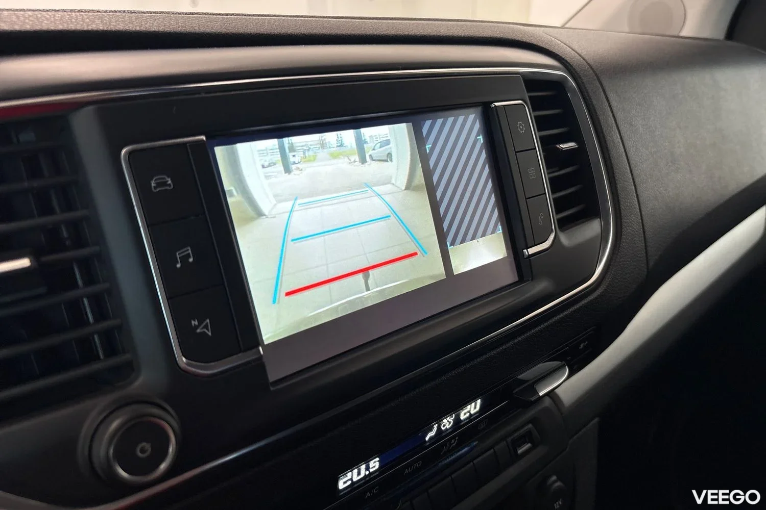 Toyota Proace Long Single Door Shuttle 2 130kW