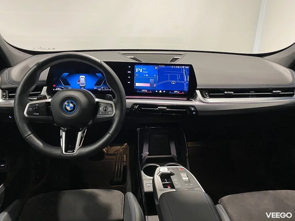 BMW X1 xDrive25e M-Sport Keyless Elstolar med minne Rattvärme