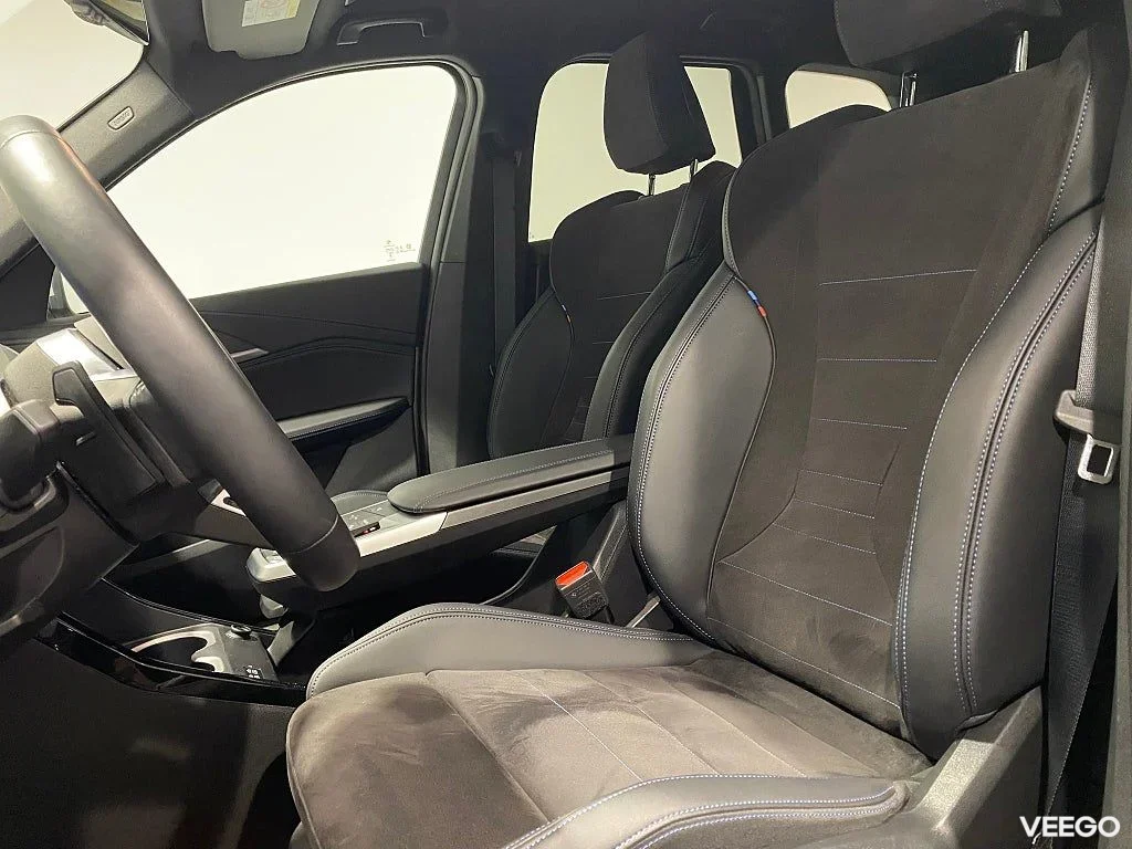 BMW X1 xDrive25e M-Sport Keyless Elstolar med minne Rattvärme