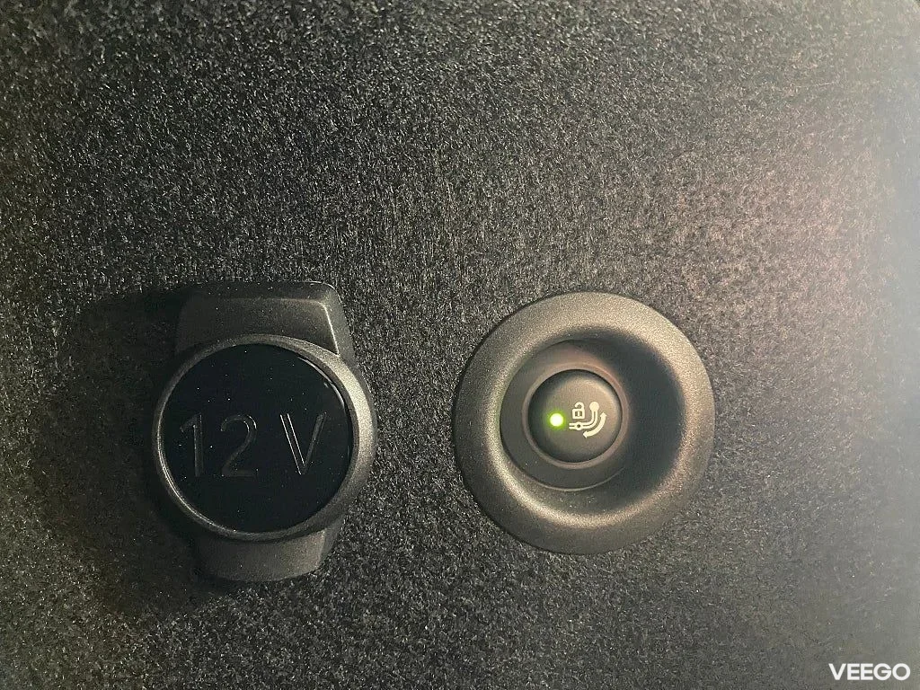 BMW X1 xDrive25e M-Sport Keyless Elstolar med minne Rattvärme