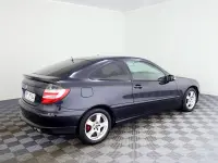 Mercedes-Benz C220 2.2 105kW thumbnail