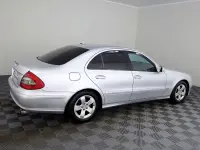 Mercedes-Benz E220 2.1 125kW thumbnail