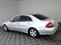 Mercedes-Benz E220 2.1 125kW thumbnail