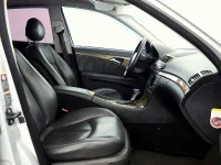 Mercedes-Benz E220 2.1 125kW thumbnail