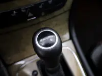 Mercedes-Benz E220 2.1 125kW thumbnail