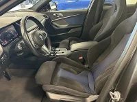 BMW M135 xDrive M-Sport Panorama Keyless Elstolar med minne H/K thumbnail