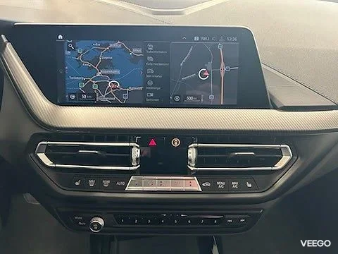 BMW M135 xDrive M-Sport Panorama Keyless Elstolar med minne H/K