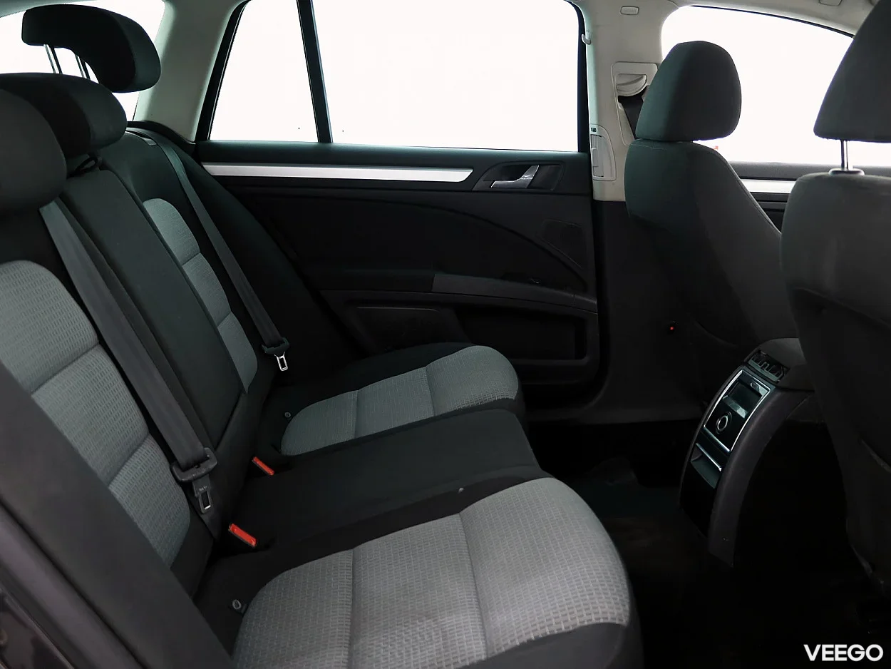 Skoda Superb 1.8 118kW