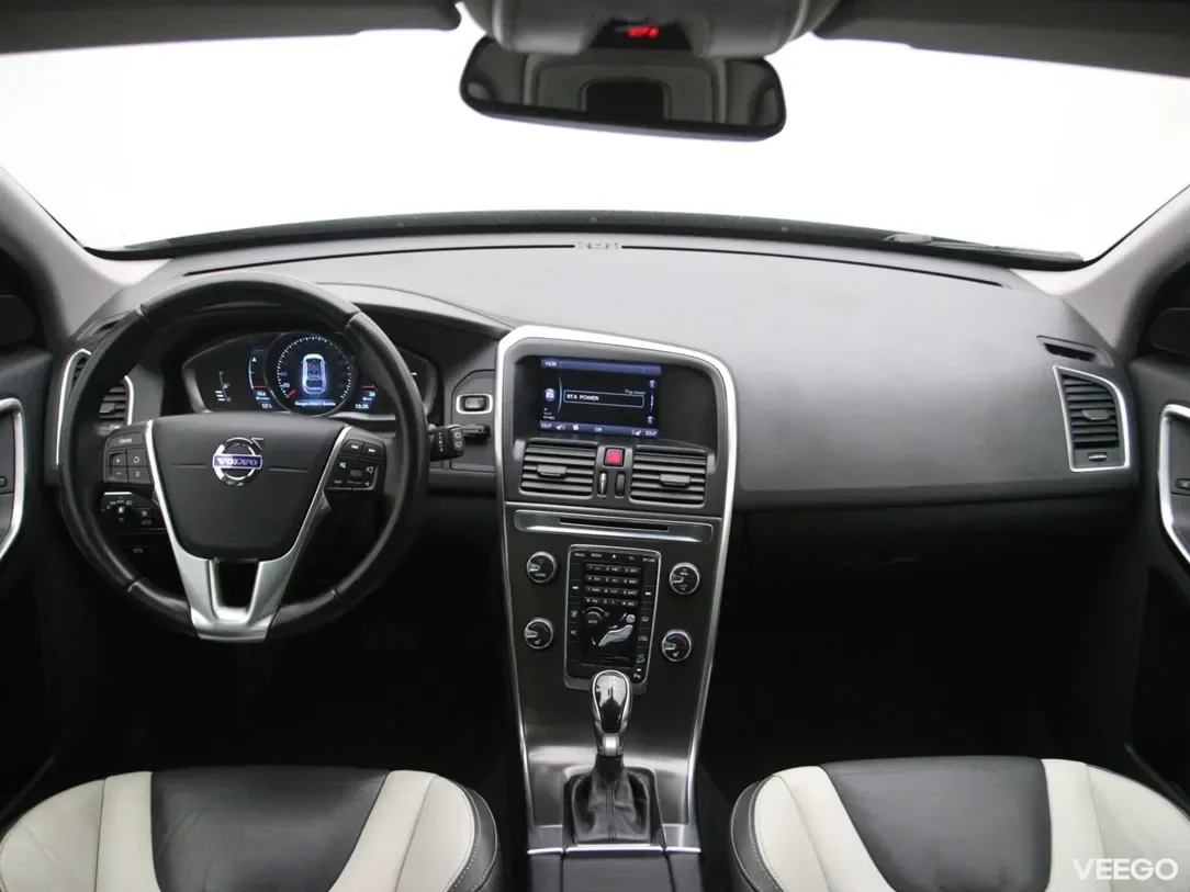 Volvo XC60 2.4 158kW