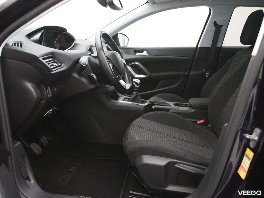 Peugeot 308 1.2 81kW