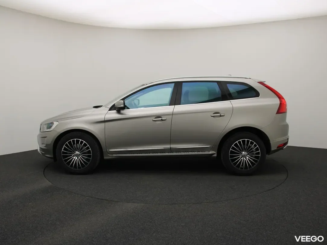 Volvo XC60 2.4 158kW
