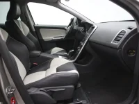 Volvo XC60 2.4 158kW thumbnail