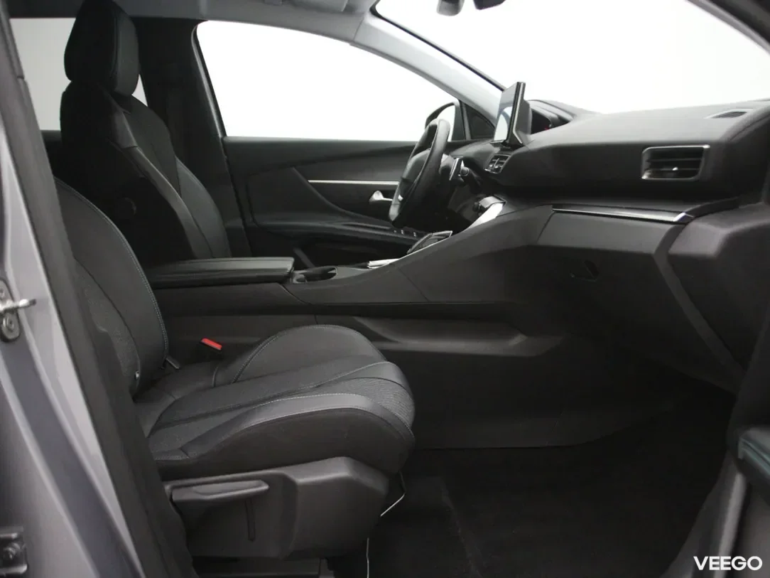 Peugeot 3008 1.5 96kW