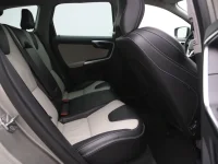 Volvo XC60 2.4 158kW thumbnail