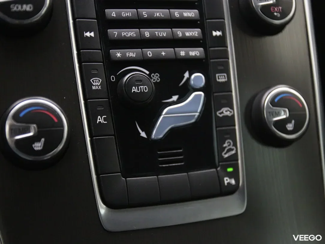 Volvo XC60 2.4 158kW