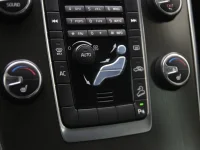 Volvo XC60 2.4 158kW thumbnail