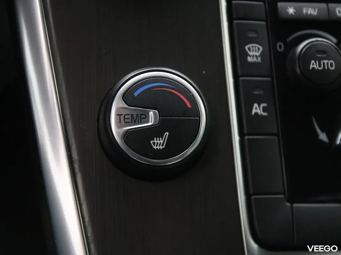 Volvo XC60 2.4 158kW