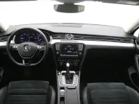 Volkswagen Passat 2 176kW thumbnail