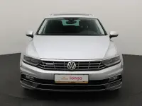 Volkswagen Passat 2 176kW thumbnail
