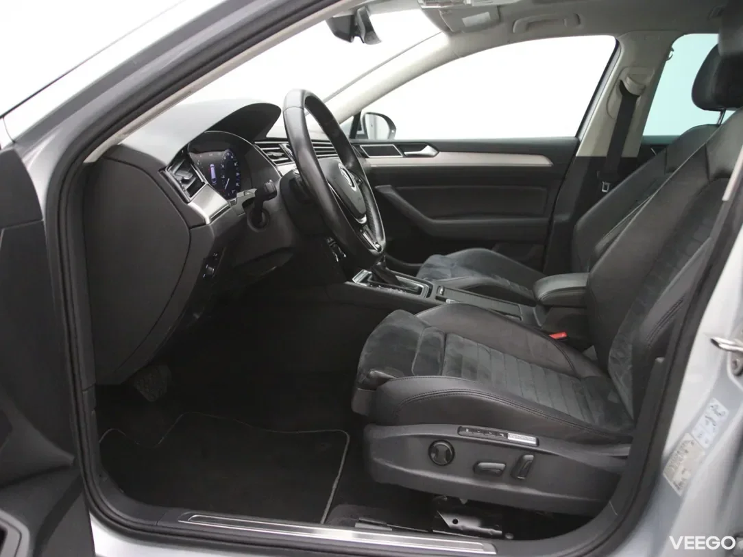 Volkswagen Passat 2 176kW