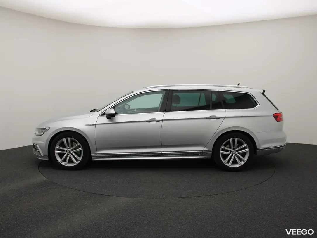 Volkswagen Passat 2 176kW